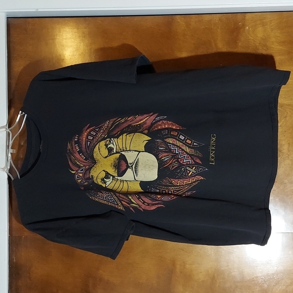 Disney Tops - Disney Lion King Tee